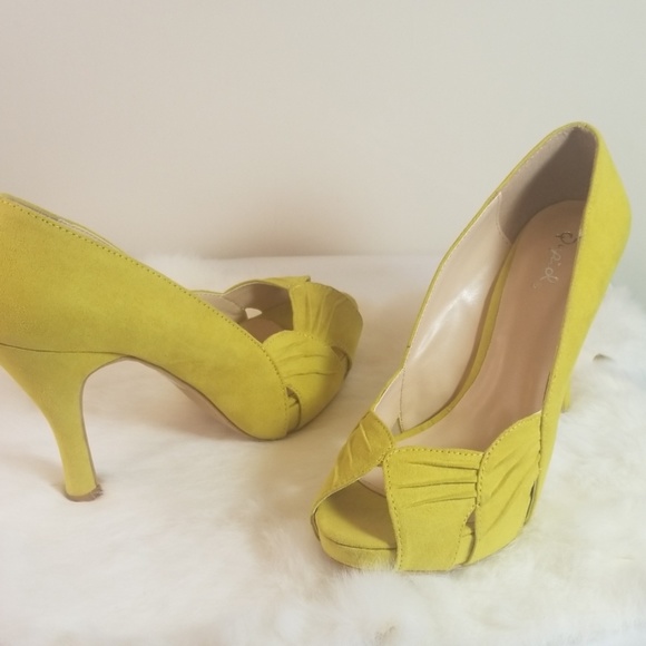 Qupid Neon Yellow Peep Toe Heel - Picture 3 of 5